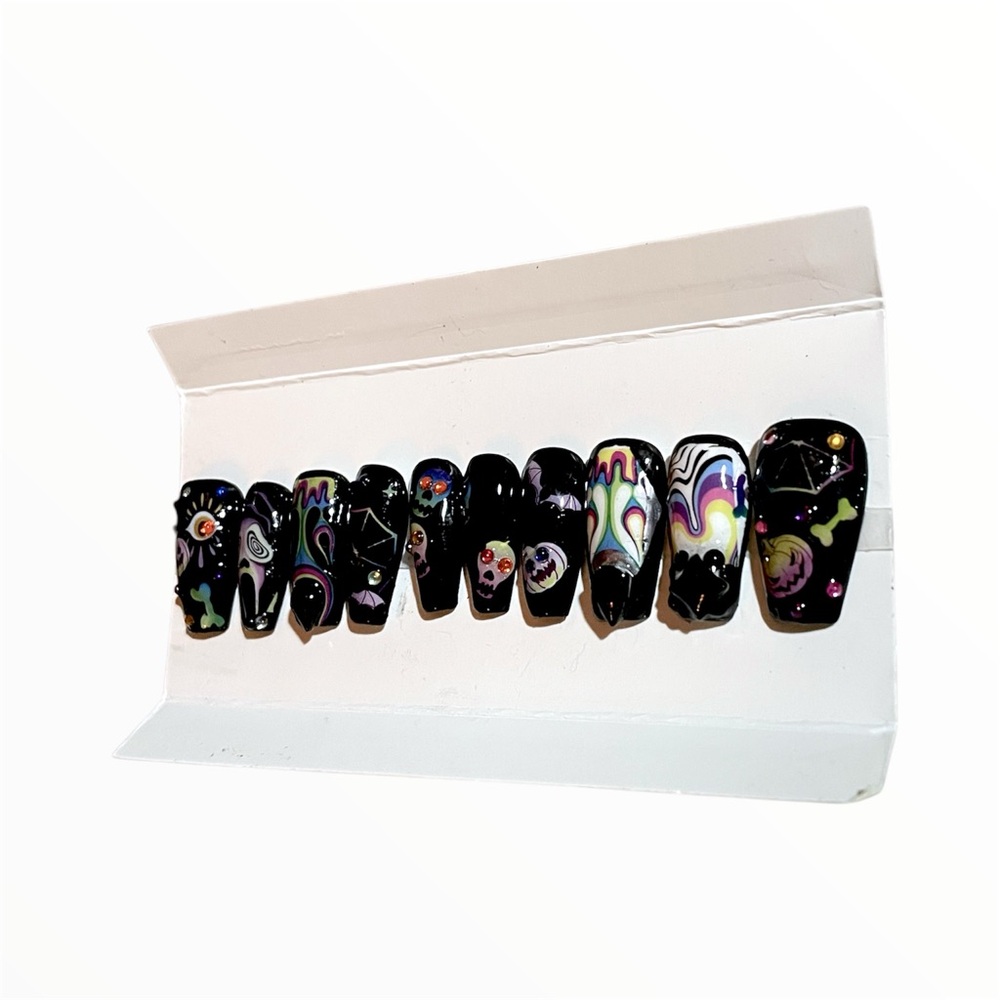 Fright Night XL Artistic Press On Nail Set Coffin Shaped